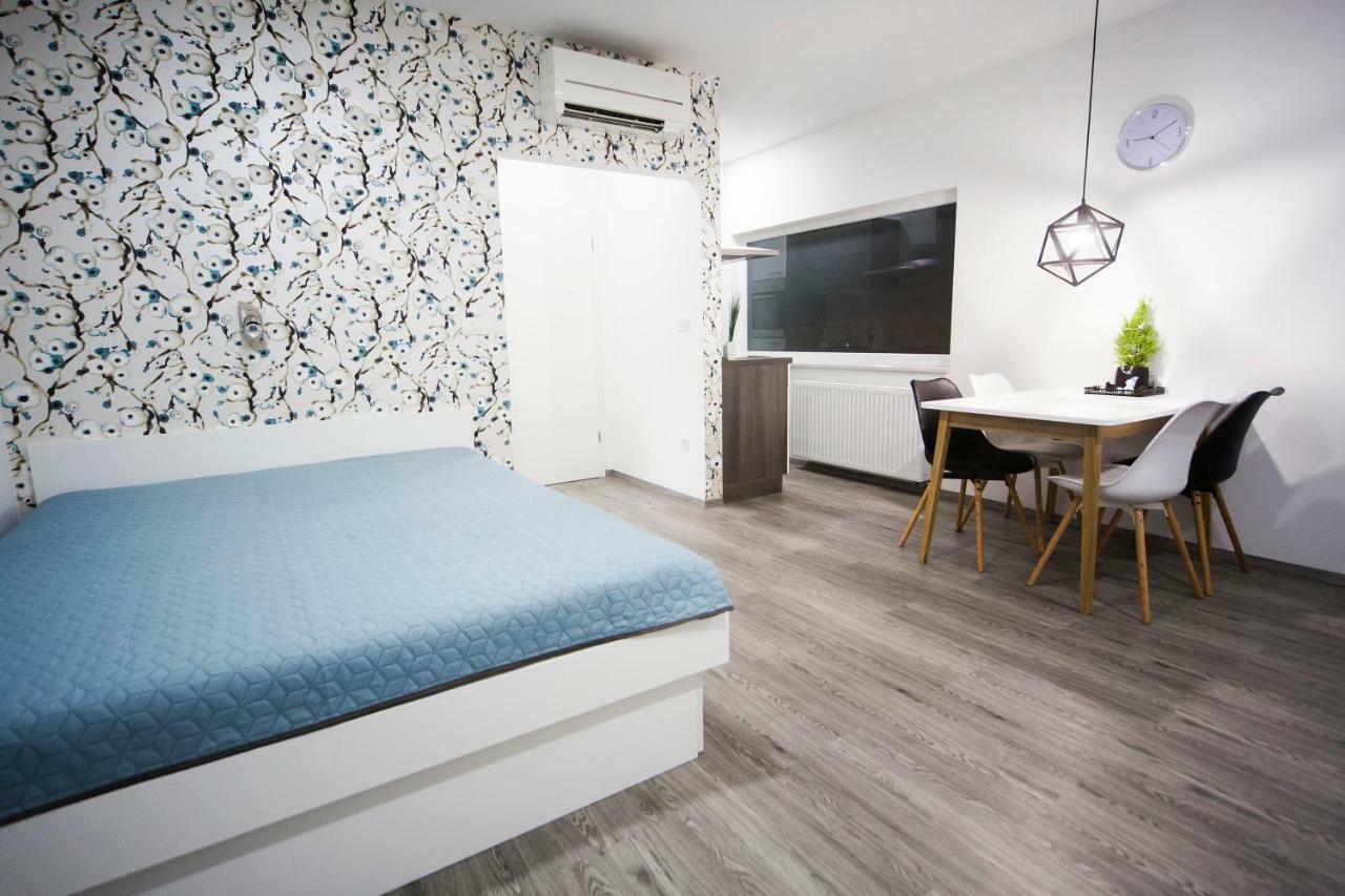 Luxury Studio Apartments Ljubljana Kültér fotó